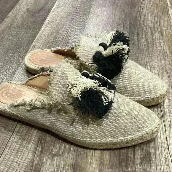 Castaner Canvas Tassel Accents Neutral Flat Mules EU 39 - Picture 3 of 11